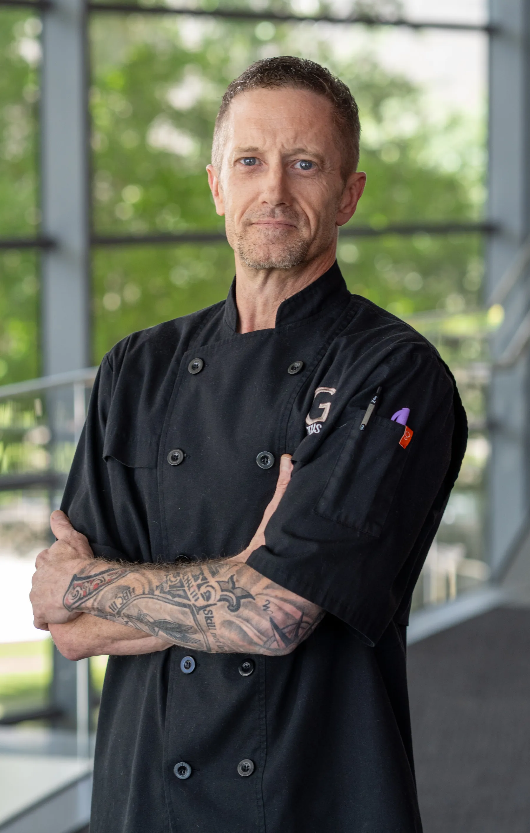 A member of the G Texas culinary team